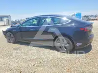 2018 Tesla Model 3 фото