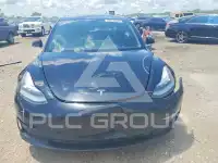 2018 Tesla Model 3 photo