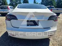 2018 Tesla Model 3 фото