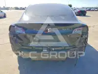 2018 Tesla Model 3 фото