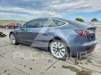 2018 Tesla Model 3 фото