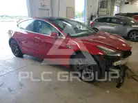 2018 Tesla Model 3 фото
