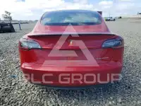 2018 Tesla Model 3 фото