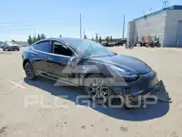 2018 Tesla Model 3 фото