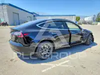 2018 Tesla Model 3 фото