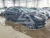 2018 Tesla Model 3 photo