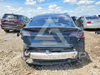2018 Tesla Model 3 photo