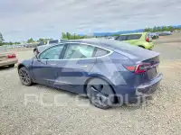 2018 Tesla Model 3 фото