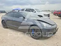 2018 Tesla Model 3 photo
