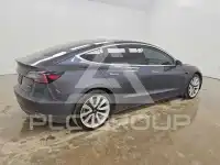 2018 Tesla Model 3 photo