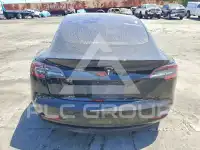 2018 Tesla Model 3 photo