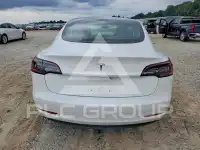 2018 Tesla Model 3 фото