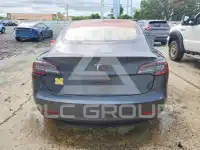 2018 Tesla Model 3 photo