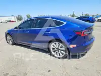 2018 Tesla Model 3 photo