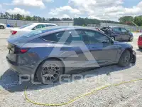 2018 Tesla Model 3 photo