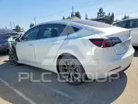 2018 Tesla Model 3 фото