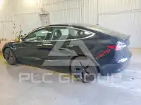 2018 Tesla Model 3 фото