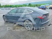 2018 Tesla Model 3 photo