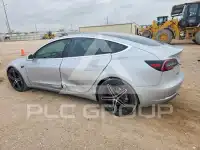 2018 Tesla Model 3 photo