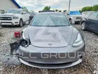 2018 Tesla Model 3 фото