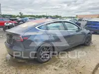 2018 Tesla Model 3 photo