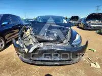 2018 Tesla Model 3 фото