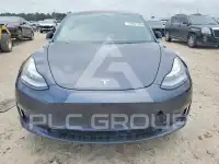 2018 Tesla Model 3 фото