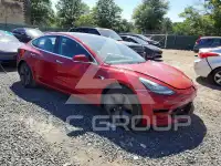 2018 Tesla Model 3 photo