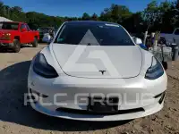2018 Tesla Model 3 photo