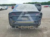 2018 Tesla Model 3 фото