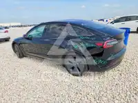 2018 Tesla Model 3 фото