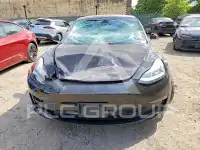 2018 Tesla Model 3 photo