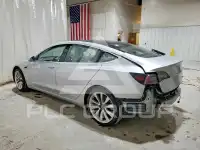 2018 Tesla Model 3 photo