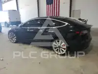 2018 Tesla Model 3 photo