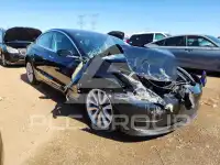 2018 Tesla Model 3 фото