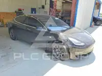 2018 Tesla Model 3 photo