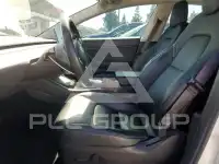 2018 Tesla Model 3 фото
