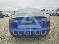 2018 Tesla Model 3 фото