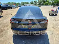 2018 Tesla Model 3 фото