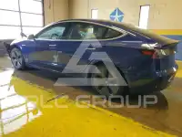 2018 Tesla Model 3 photo