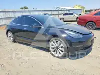 2018 Tesla Model 3 photo