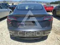 2018 Tesla Model 3 photo