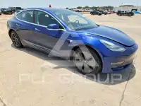 2018 Tesla Model 3 photo