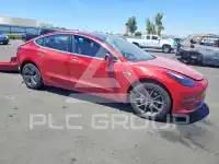 2018 Tesla Model 3 фото