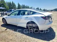 2018 Tesla Model 3 фото