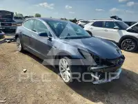 2018 Tesla Model 3 photo