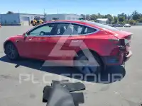 2018 Tesla Model 3 фото