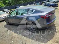 2018 Tesla Model 3 photo