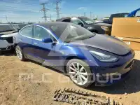 2018 Tesla Model 3 фото