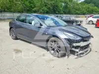 2018 Tesla Model 3 photo
